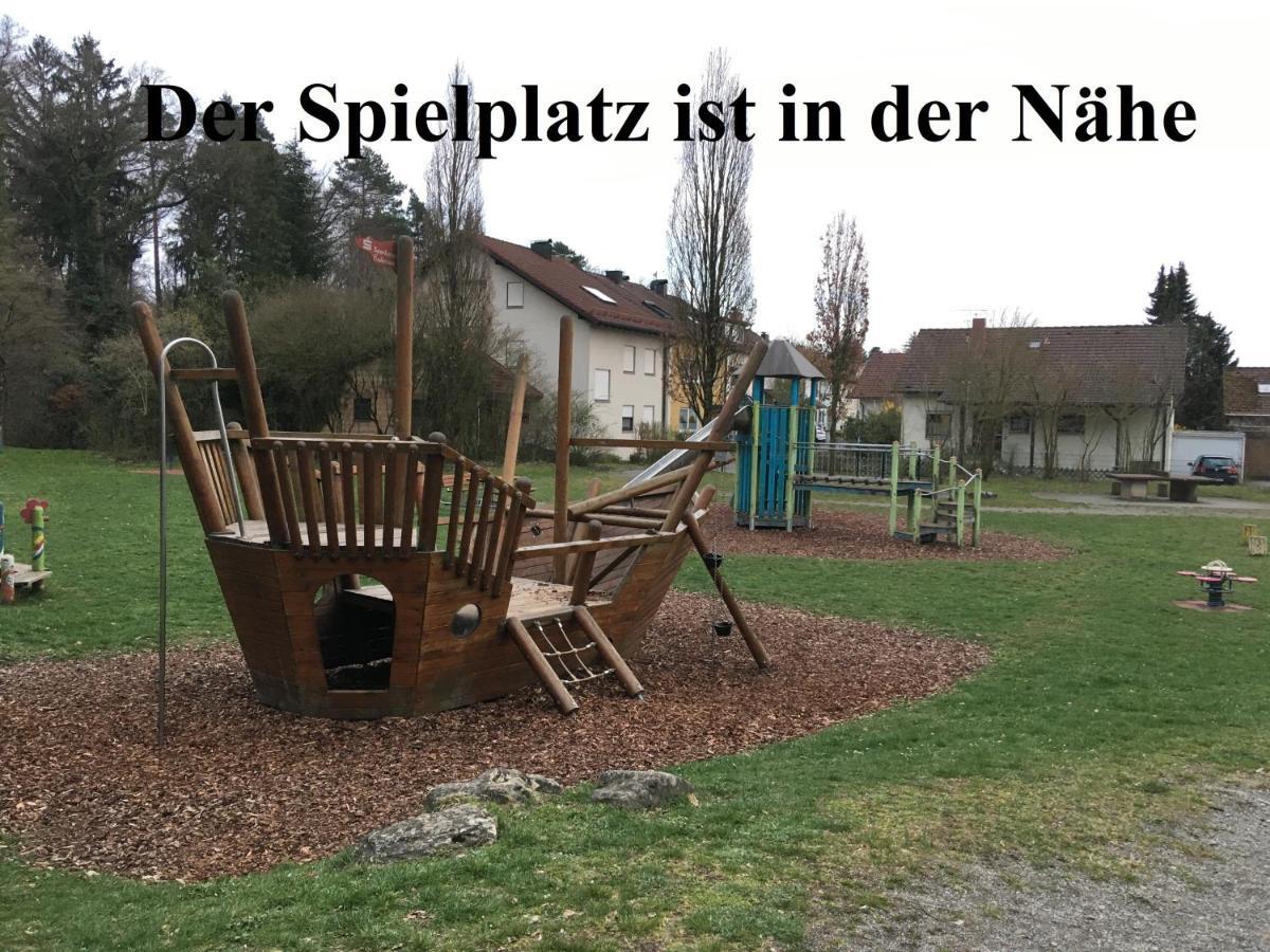 4-Zimmer Kinderfreundliche Ferienwohnung Friedrichshafen Bagian luar foto